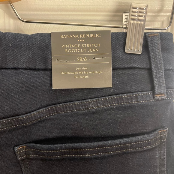 Banana Republic Factory LOW-RISE BOOTCUT JEAN - Picture 5 of 7